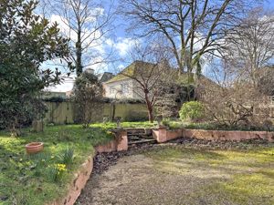 Photo 3- click for photo gallery